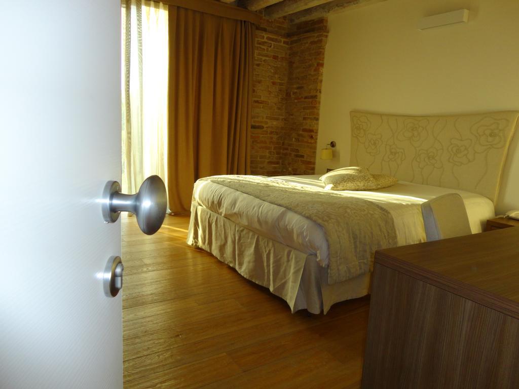 Do Ciacole In Relais Hotel Mira Room photo